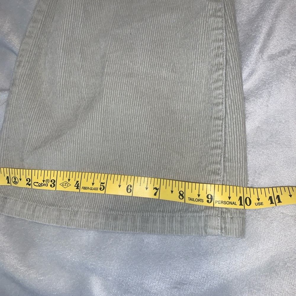Delia’s vintage Y2K tan Beige Flared Corduroy Pants low rise size 3/4 - Picture 3 of 7